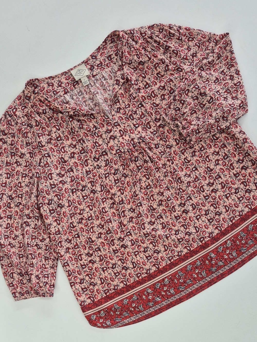 St John's Bay Rayon Floral Top 3/4 Sleeves Corals/White